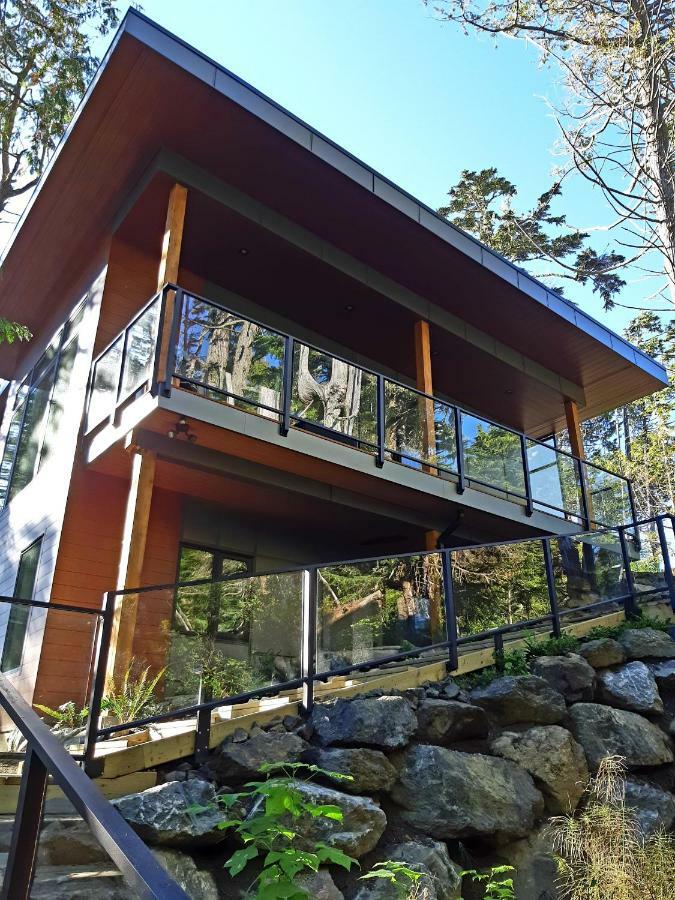 Storm Cove Suites Ucluelet Eksteriør bilde